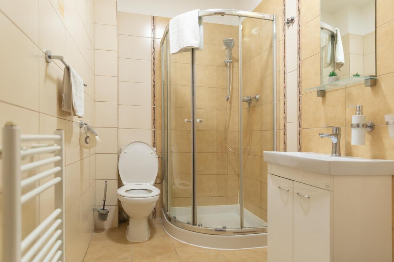 Apartman Aqua Bešeňová Exteriör bild