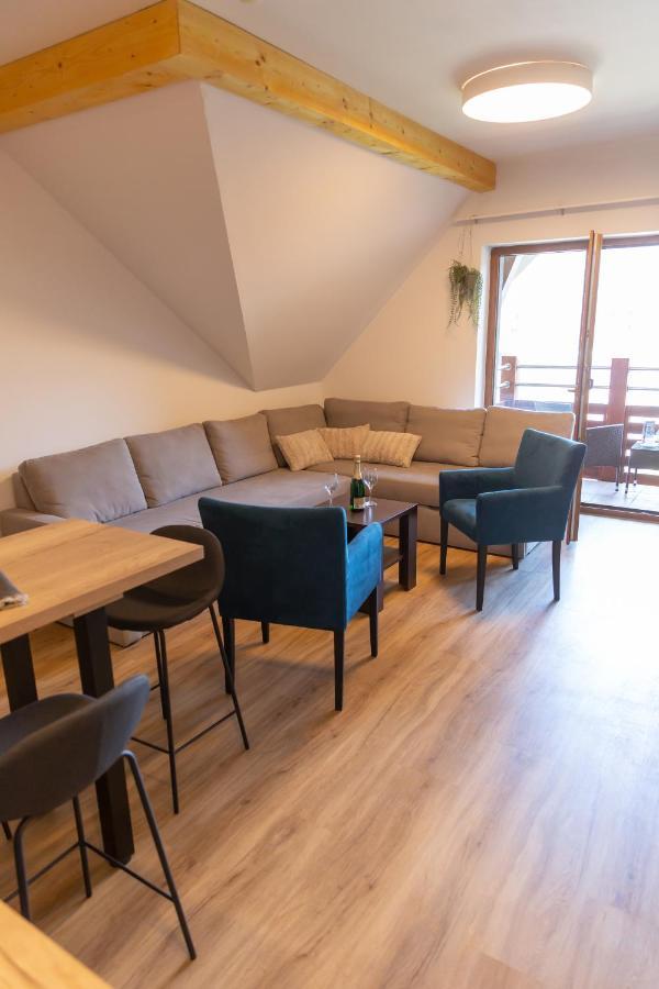 Apartman Aqua Bešeňová Exteriör bild